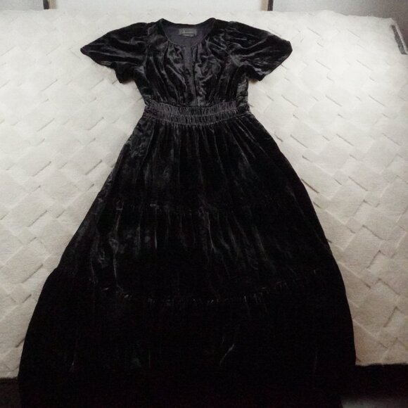 By Anthropologie Dresses & Skirts - By Anthropologie The Somerset Maxi Dress Velvet Edition Womens Medium